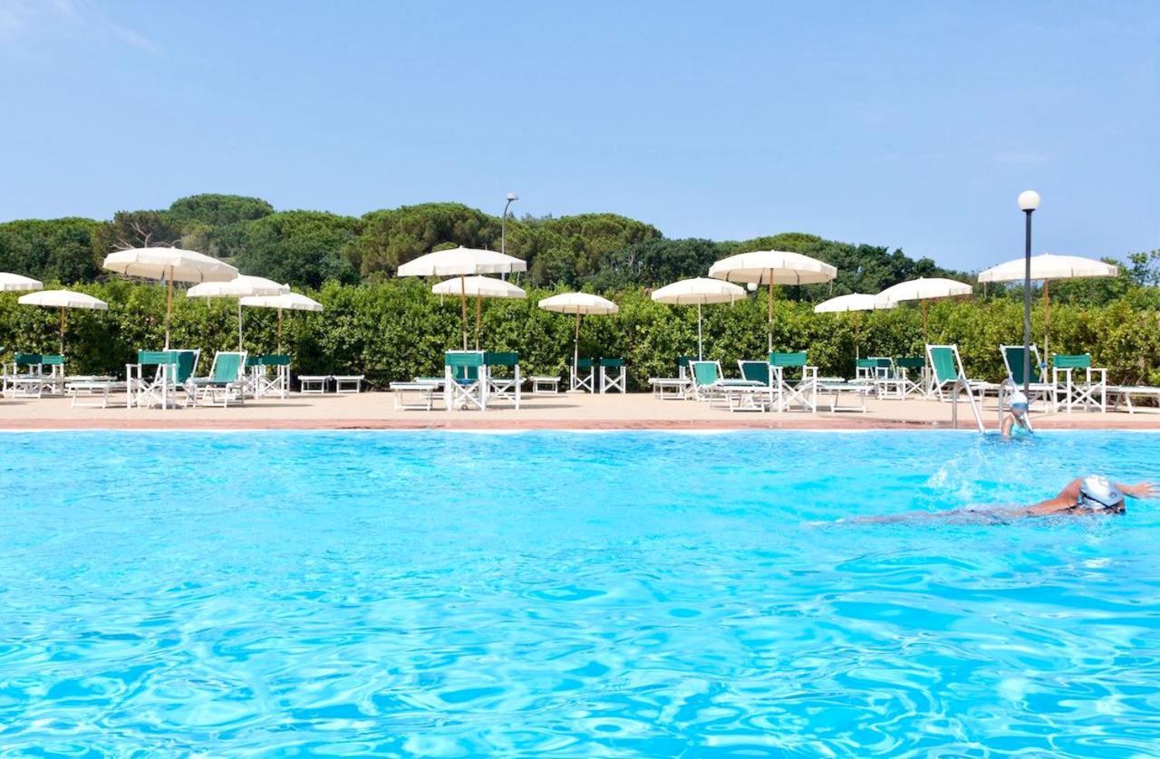 Isa-Apartments 4 Beds In Residence With Swimming-Pool In San Vincenzo, Just 600 Meters From The Sea Exteriér fotografie